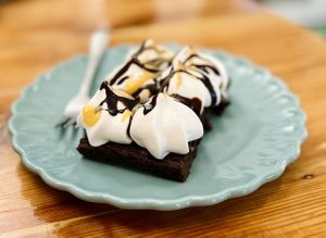 Marshmallow-Brownie  at Das Jaartn in Berlin