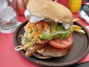  at Fuente Rica Rica - Plaza Ñunoa in Santiago