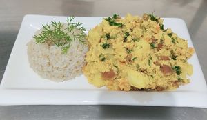 #GuisadodeAlgasMarinas at Sazon Del Muya in Trujillo