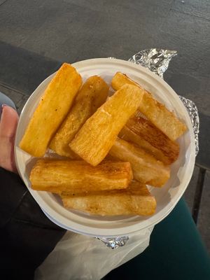 Yuca fries at La Papita de Leche - Takeaway in Valencia