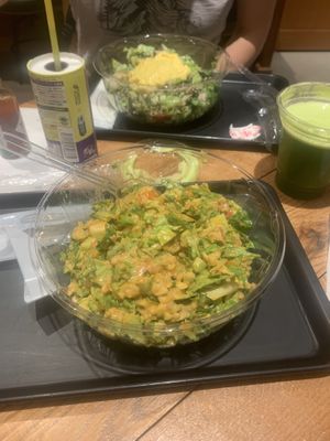   at Chopped Salad Day - 横浜みなとみらい店 Minatominari in Yokohama