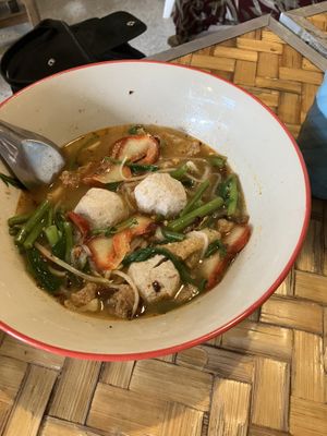 Tom yum noodle  at Jay Hom Chan - ร้านอาหารเจหอมจันทร์ลำปาง in Lampang