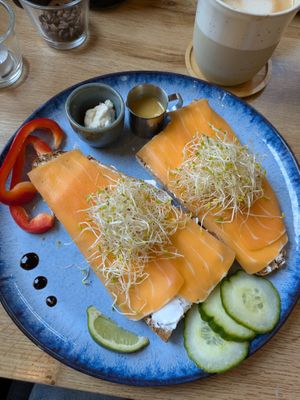 Strammer Lax 5/5. Good size. at Pure Food in Nuremberg