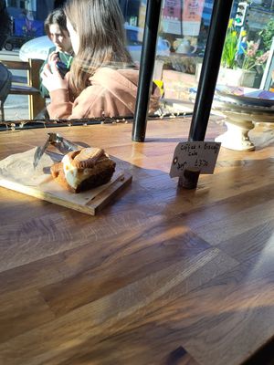 Cake options at Stanley & Ramona in York