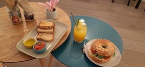  at Mestizo Cafe in Valencia