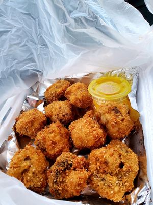 Fried mushroom appetizer at Quan Yin in Houston