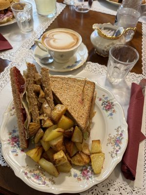 THE MOIST MAKER  at Snug - The Comfort Cafe in Rome