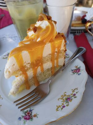 Mississippi cake at Snug - The Comfort Cafe in Rome