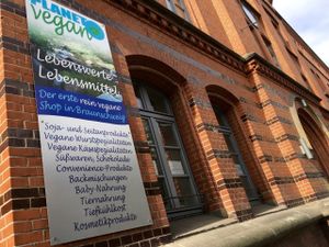 entrance at Micky und Molly Katzenmuseum und Cafe in Braunschweig