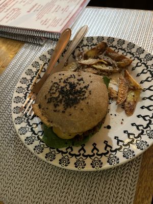 Hambúrguer   at LaVegana Bistrô & Lounge in Arraial Do Cabo