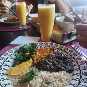Feijoada e suco at LaVegana Bistrô & Lounge in Arraial Do Cabo