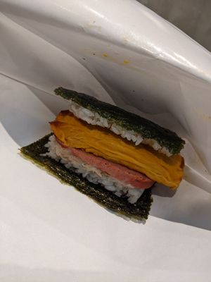 Tuna mayo onigiri at Ice Gyaru - 霜淇淋專門店 in Taipei
