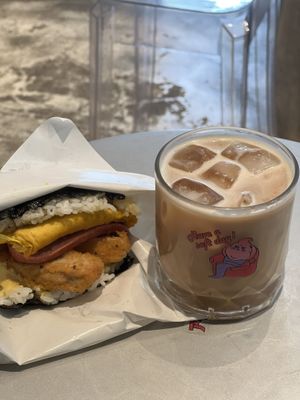 Onigiri (lemon butter vegan fillet style) and Gyaru mylk tea   at Ice Gyaru - 霜淇淋專門店 in Taipei