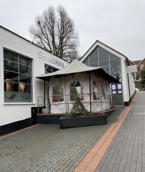 Hidden gem, off the main road   at Shardana in Guildford