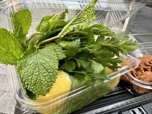 koefte items  at Oses Çiğ Köfte in Cologne