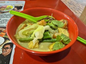  at Uncle Loke Curry Mee 六叔咖哩面 in Tanjung Tokong