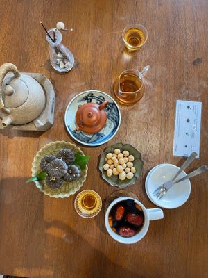 Tea + Dessert Set at Seong Man Teahouse 上文 in Ipoh