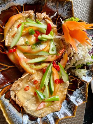 Vegan fried eggs with chilli lime dressing (yum) at Ruan Mae Lui Vegetarian เรือนแม่หลุยมังสวิรัติ in Bangkok