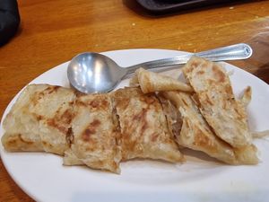 地瓜餅 Sweet Potato Pancake at Old Club Vegetarian - 老東家素食 in Chiayi
