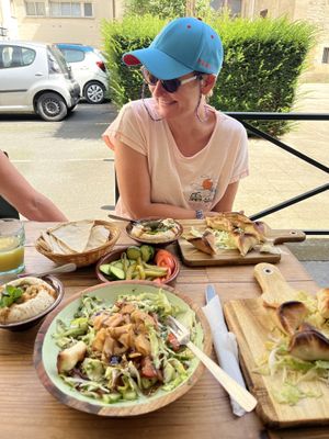 I think I chose a bit too much, luckily they gave us a take away box  at Falafel & Veg in Caen