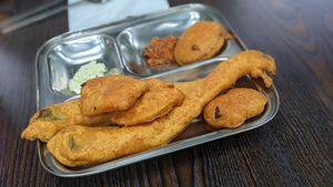 Mixed bhaji plate at The House of Dosai in Farnborough