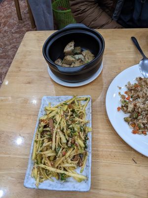 Pepper rolls, Mango salad and Fried rice at Nhà Hàng Chay Hoa Lư - Loving Hut in Ninh Binh