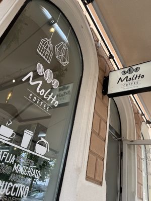 Outside  at Moltto Coffee in Riga