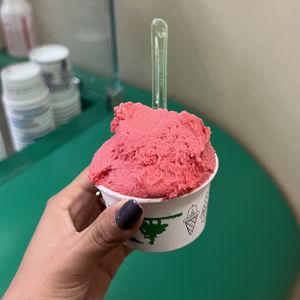 raspberry sorbett  at An's Dry Cleaning in San Diego