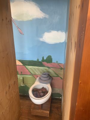   at Ddong Café in Seoul