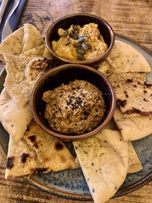Flatbread with roasted brussel sprouts dip and lentil sun dried tomatoes dip  at Kala Fiore in Antwerpen