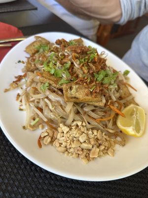 „HTX“ in vegan mit Tofu („ohne Ei“ besser explizit dazu sagen)  at Duy Asiatische Spezialitäten in Remchingen