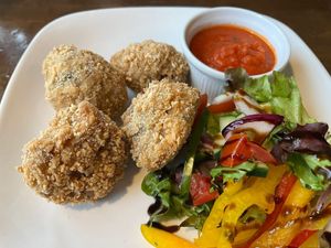 Mushroom arancinis at Schiehallion Hotel in Aberfeldy