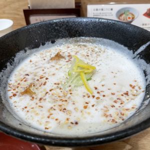 柚子遊ぶ朝露ミルク麺  at Hakkou Ramen izuru - 発酵ラーメン  in Yokohama
