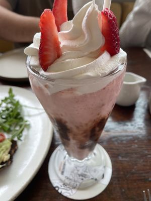 Strawberry milkshake  at Jeronimo in Lima