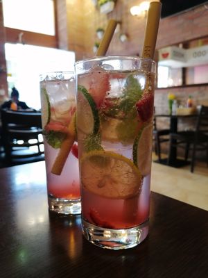  at Hu Lu Lu Akácfa in Budapest