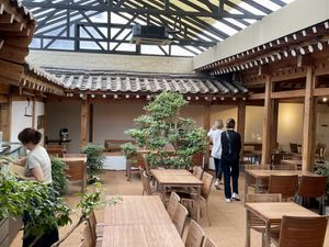   at Beautiful Tea Museum in Seoul