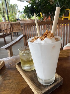  #Veganuary at Long Hung Coffee in Phu Quoc