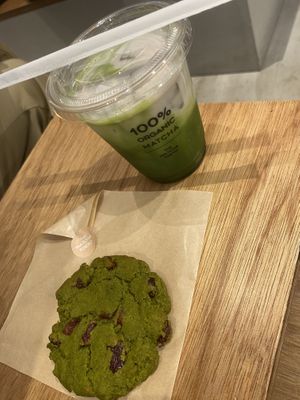 Coconut matcha + vegan cookie   at The Matcha Tokyo - Shibuya Miyashita Park in Tokyo