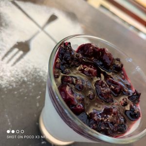 Panna cotta at DALL'ITALIANO BEACH in Menorca