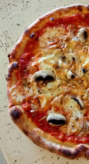 Pizzas at DALL'ITALIANO BEACH in Menorca