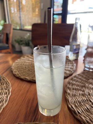 Lemonade with metal straw 🍹  at Agave Studio in Puerto Ayora