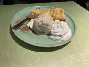 Apple crumble pie  at Katzentempel - Augsburg in Augsburg