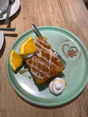 karottenkuchen  at Katzentempel - Augsburg in Augsburg