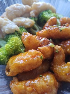 Yin & Yang (Sac Vegan Chef Challenge 2025) at 7' Yen Sushi in Roseville