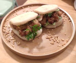 Cauliflower baos at Real Vegetal in Medellin
