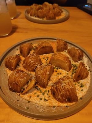 papas con queso de marañon at Real Vegetal in Medellin