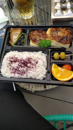 Sweet soy sauce bento 🍱 at Somenoya in Barcelona