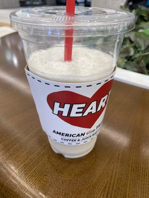 Ginseng Smoothie!  at American Trailer in Seoul