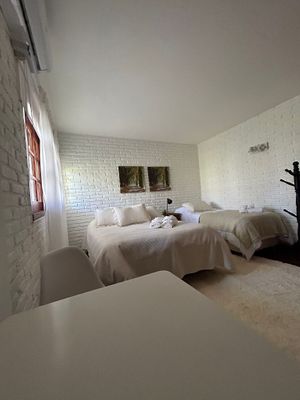 Para tres con baño compartido at Bed and Breakfast Plant Based-Gluten Free in Punta Del Este