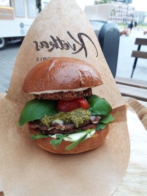 Caprese burger at Kvetkas in Helsinki